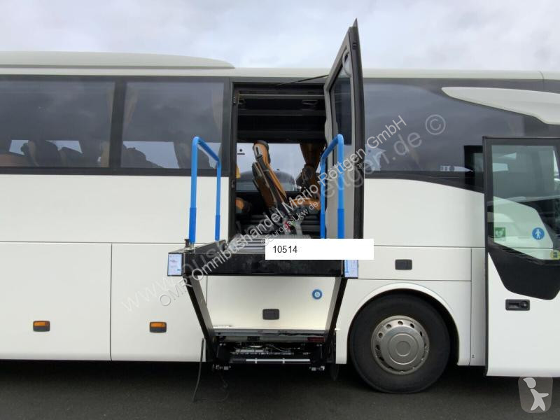 Távolsági autóbusz Mercedes L 17 RHD