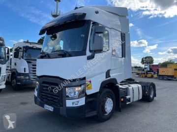 Tracteur Renault