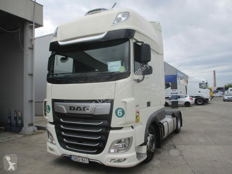 Traktor DAF 530 FT LOW DECK 4X2