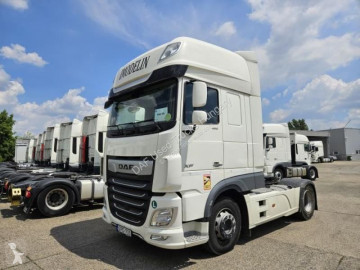 Cabeza tractora DAF