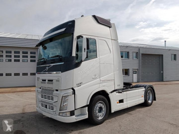 Cabeza tractora Volvo
