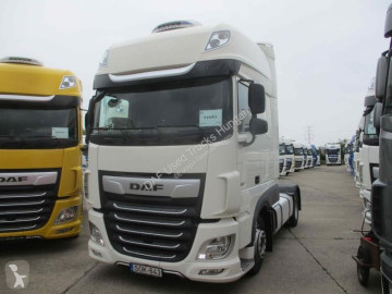 Cabeza tractora DAF