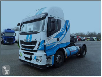 Traktor Iveco