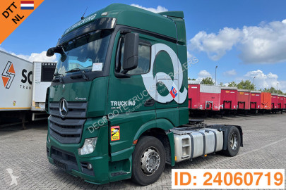 Tracteur Mercedes