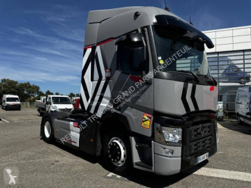 Traktor Renault