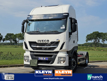 Traktor Iveco