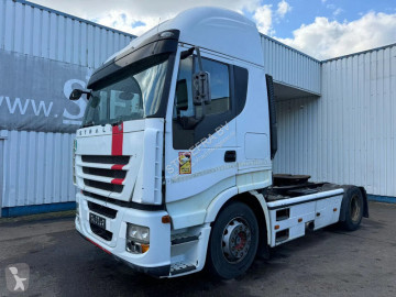 Traktor Iveco