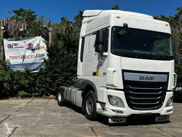 Cabeza tractora DAF