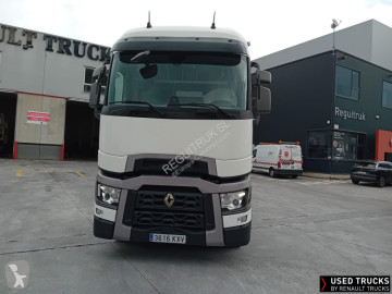 Traktor Renault