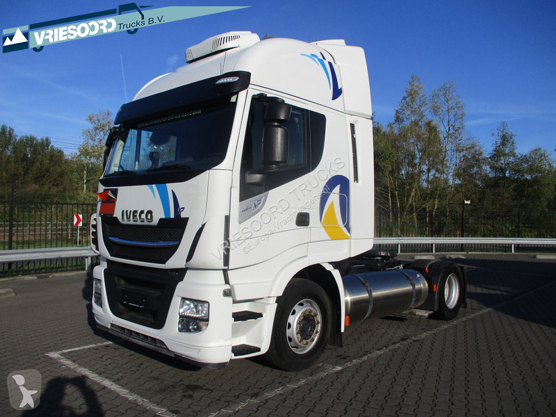 Traktor Iveco 460 NP/ LNG