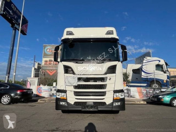 Cabeza tractora productos peligrosos / ADR Scania