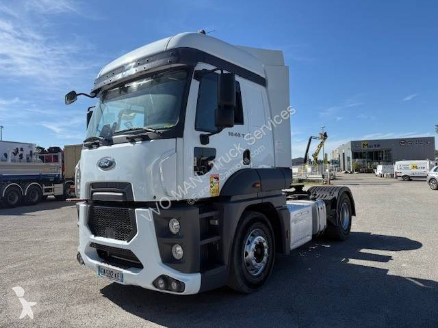 Traktor Ford