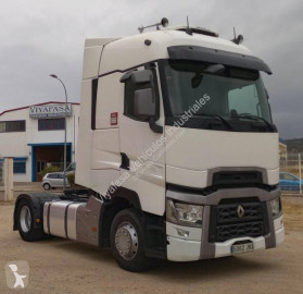 Traktor Renault T520 High cab