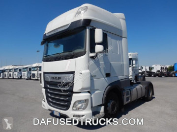 Traktor DAF