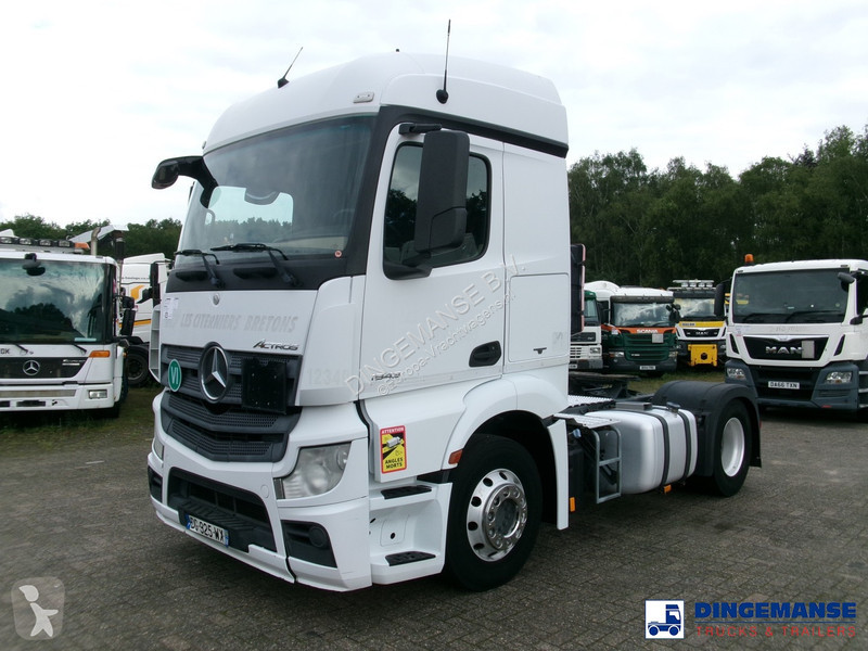 Tahač Mercedes 1843 4x2 ADR Euro 6 + PTO