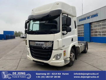 Cabeza tractora DAF