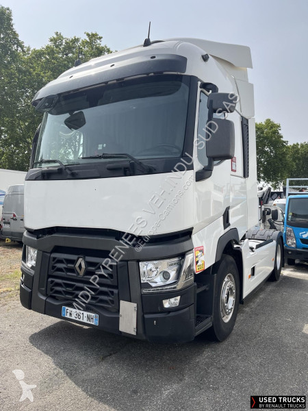 Traktor Renault