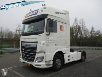 Traktor DAF
