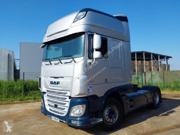Tracteur DAF