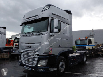 Tracteur DAF