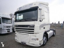 Cabeza tractora DAF XF105 460 usada