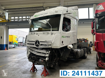 Traktor Mercedes