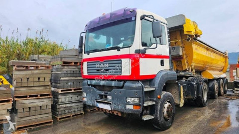 Traktor MAN