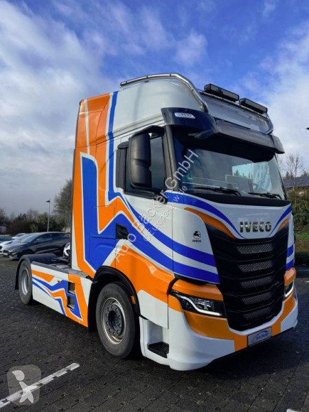 Tahač Iveco AS 440S48 / P S-Way