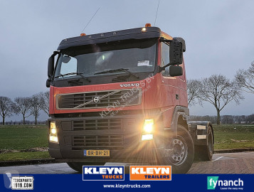 Traktor Volvo