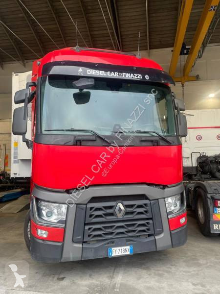 Traktor Renault