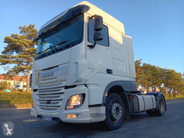 Tracteur DAF