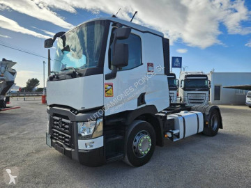 Cabeza tractora productos peligrosos / ADR Renault