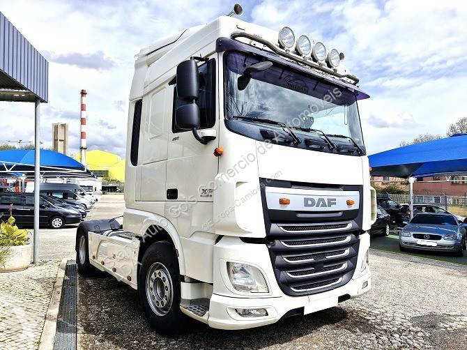 Traktor DAF