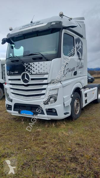 Tracteur Mercedes
