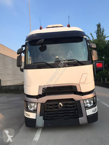 Traktor Renault T520 High cab