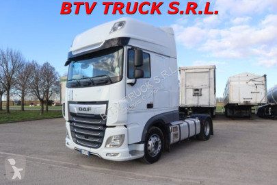 Tracteur DAF