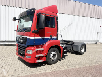 Traktor MAN