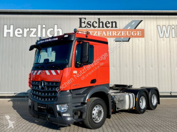 Traktor Mercedes