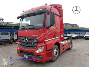 Mercedes