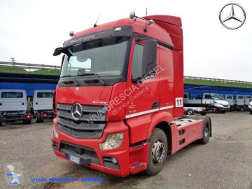 Mercedes