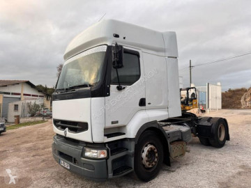 Cabeza tractora Renault
