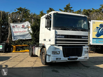 Traktor DAF