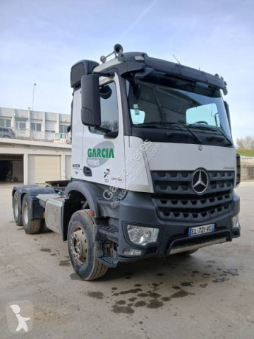Tracteur convoi exceptionnel Mercedes
