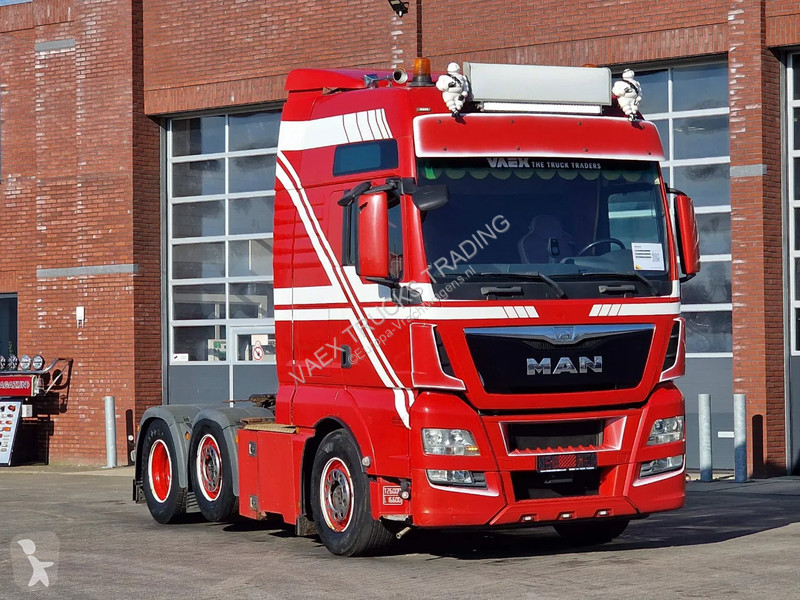 Traktor MAN 26.560 XXL 6x2/4 - Custom interior...