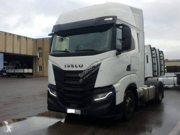 IvecoS-WAY460