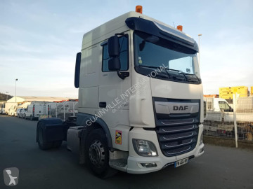 Traktor DAF