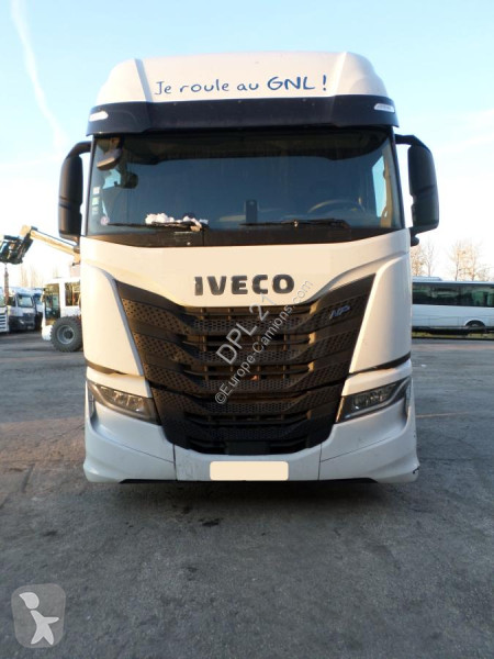 Traktor Iveco 440S46 GNL