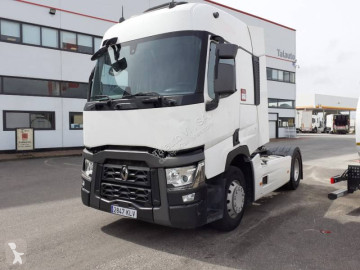 RenaultT-Series460