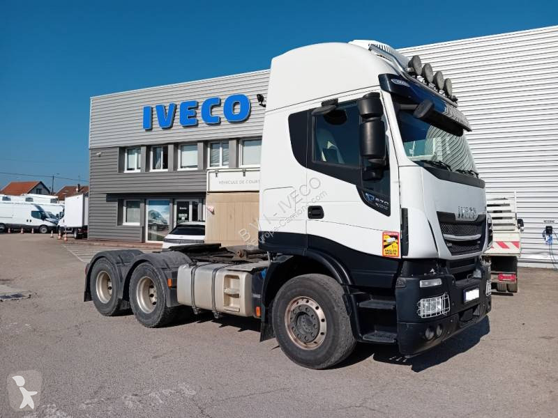 Traktor Iveco