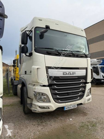Cabeza tractora DAF